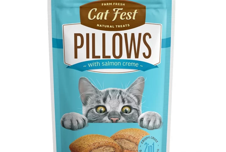 Cat Fest Pillows With Salmon Creme Treats For Cats