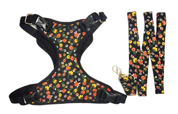 Black Floral Harness Leash Set For Dogs
