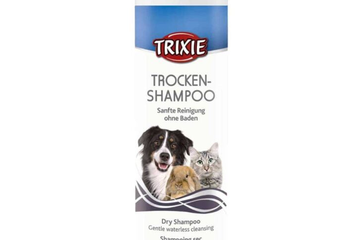 Trixie Dry Shampoo For Cats & Dogs