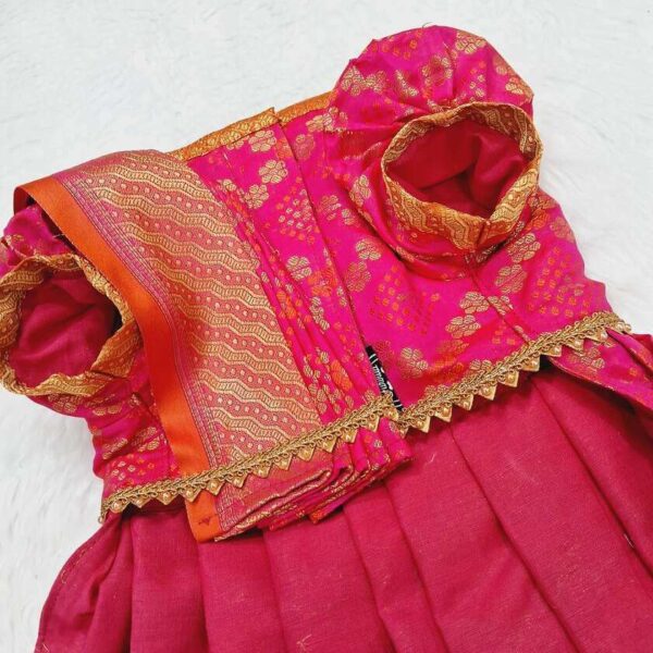 Furvilla Ethnic Pink Pattu Saree Front